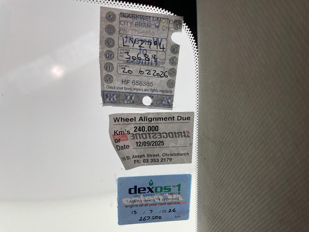 Photo '29' of Holden Commodore