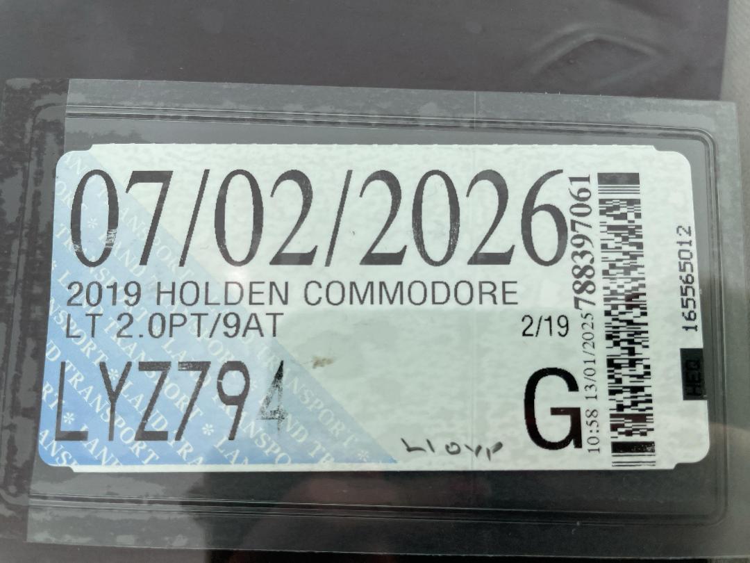 Photo '30' of Holden Commodore