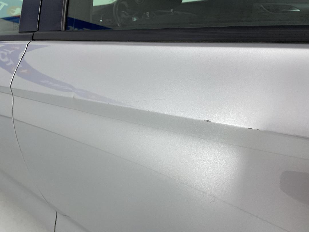 Photo '33' of Holden Commodore