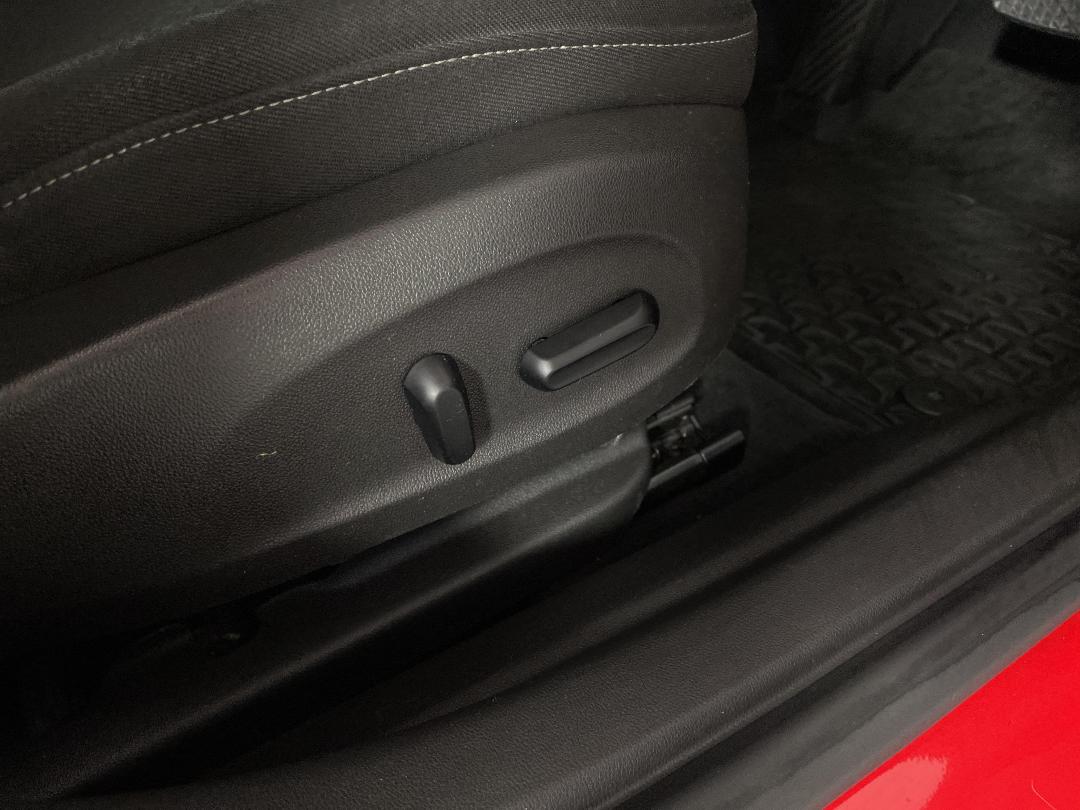 Photo '26' of Holden Commodore