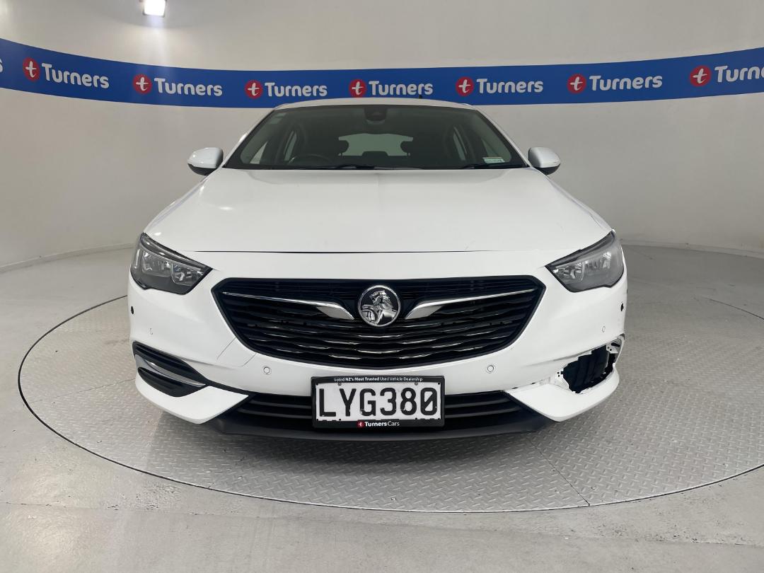 Photo '2' of Holden Commodore LT Photo '2' of Holden Commodore LT