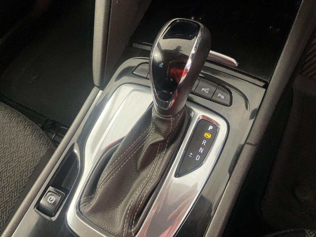 Photo '29' of Holden Commodore LT Photo '29' of Holden Commodore LT