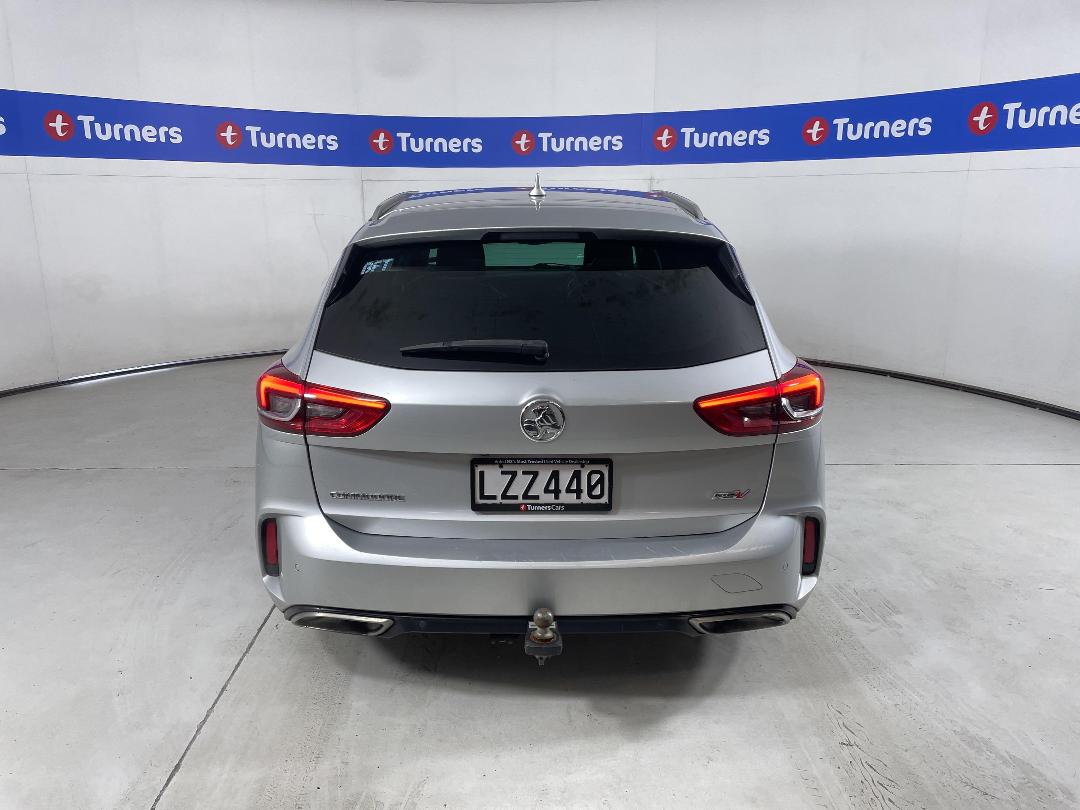 Photo '6' of Holden Commodore Photo '6' of Holden Commodore