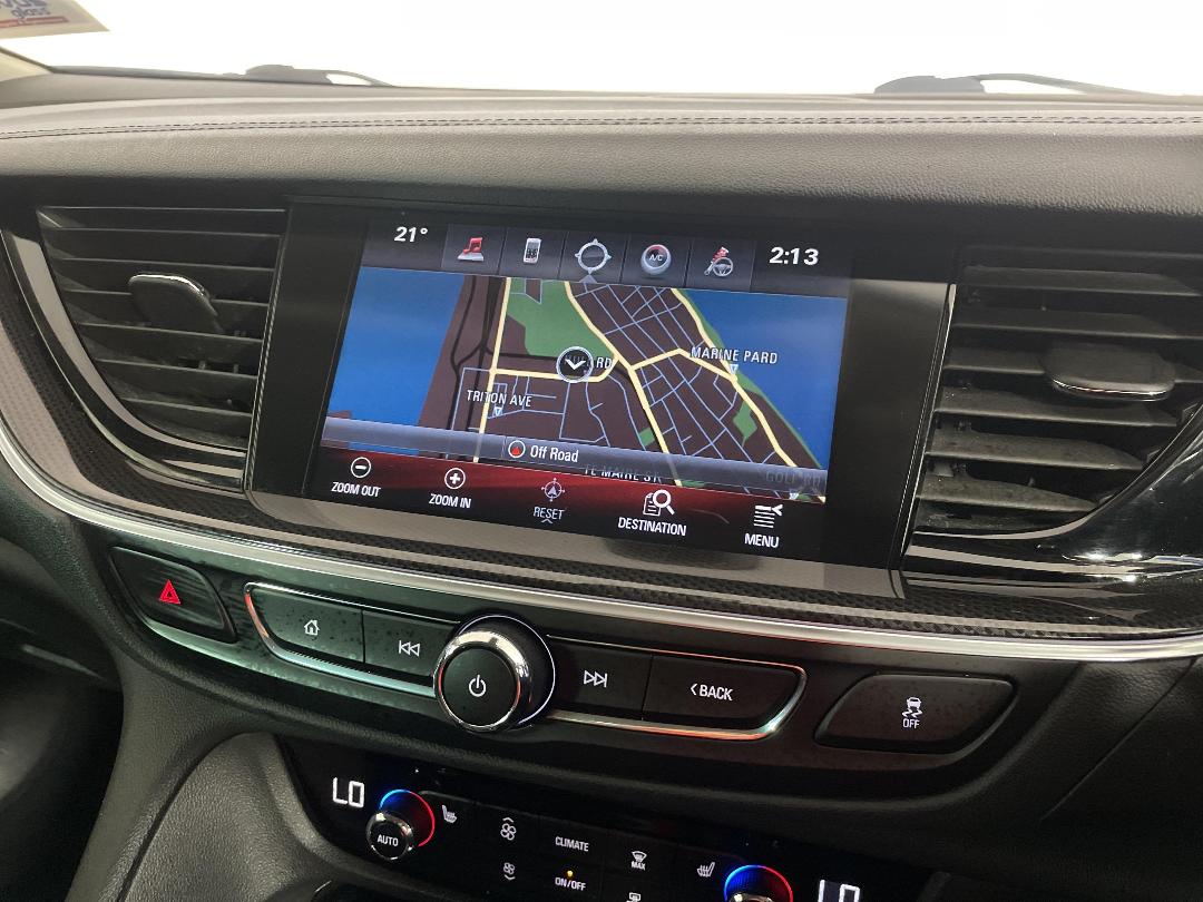 Photo '28' of Holden Commodore Photo '28' of Holden Commodore