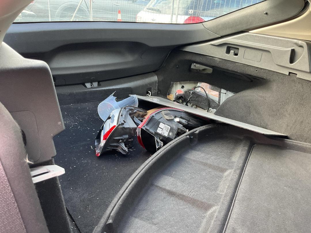 Photo '11' of Holden Commodore LT Photo '11' of Holden Commodore LT