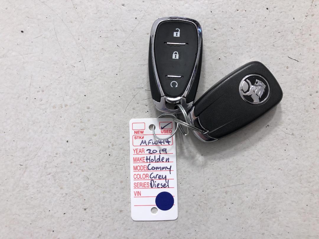 Photo '22' of Holden Commodore Photo '22' of Holden Commodore