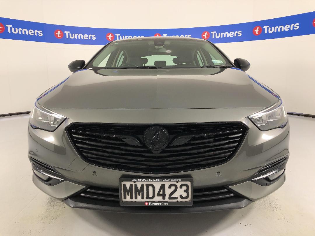 Photo '2' of Holden Commodore Photo '2' of Holden Commodore