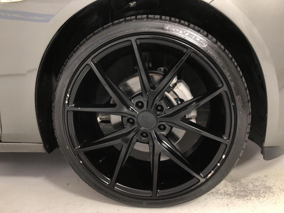 Photo '9' of Holden Commodore Photo '9' of Holden Commodore