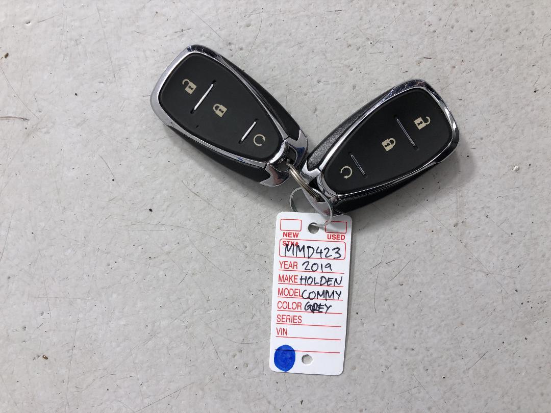 Photo '22' of Holden Commodore Photo '22' of Holden Commodore