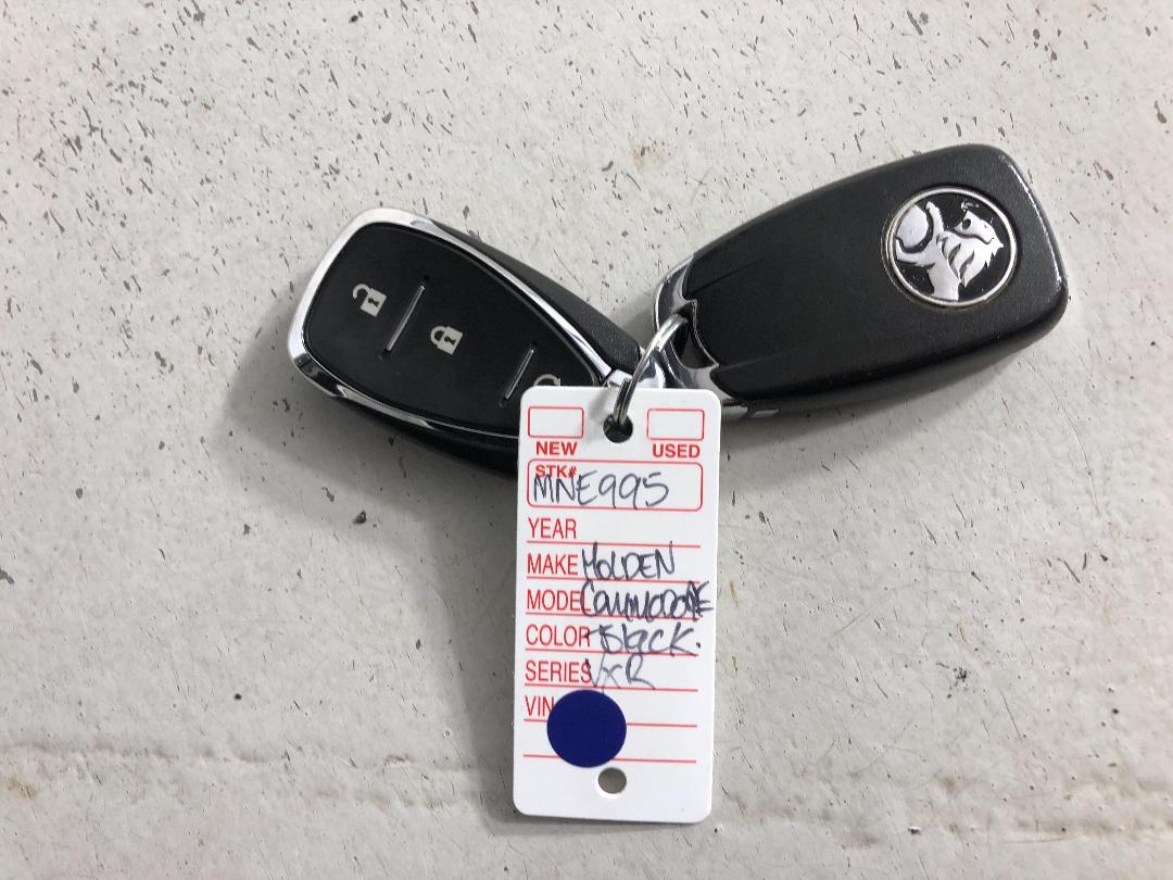 Photo '22' of Holden Commodore