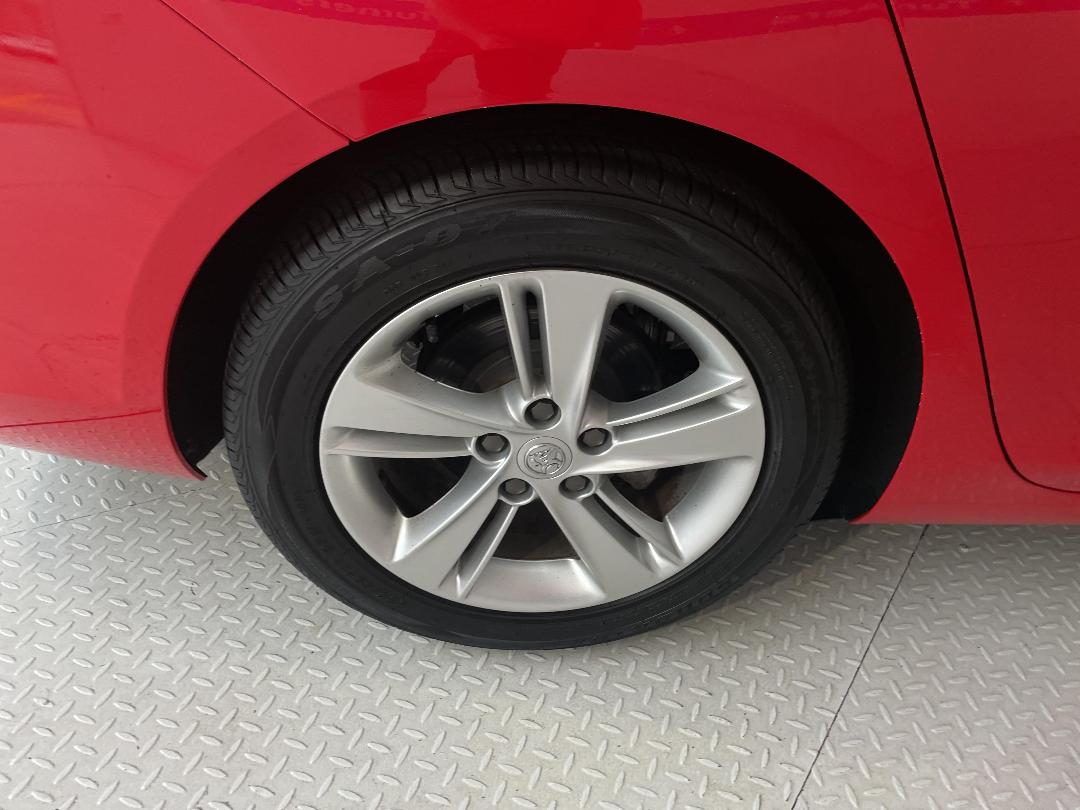 Photo '12' of Holden Commodore