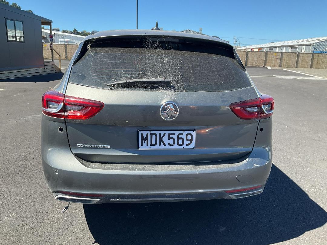 Photo '4' of Holden Commodore LT Wagon Photo '4' of Holden Commodore LT Wagon