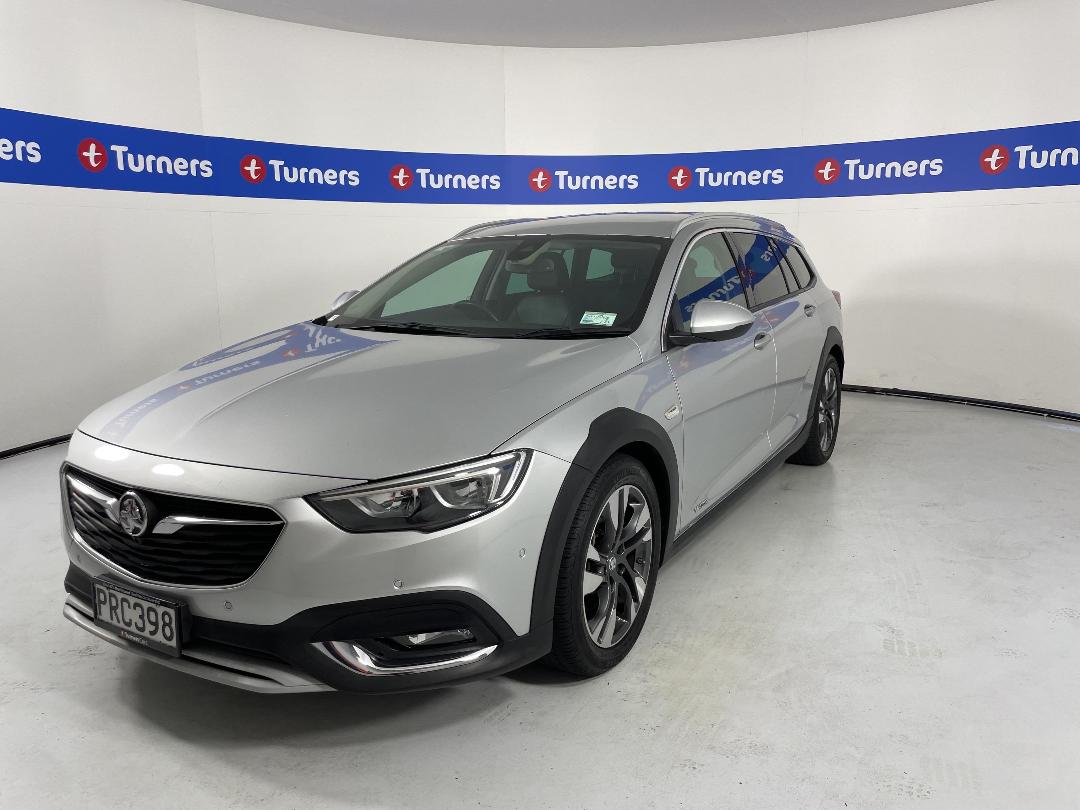 Photo '4' of Holden Commodore