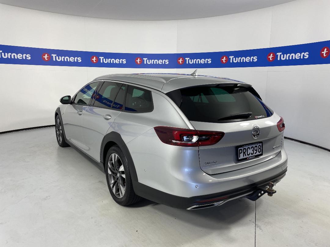 Photo '5' of Holden Commodore