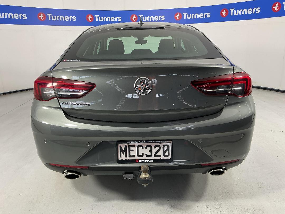 Photo '6' of Holden Commodore