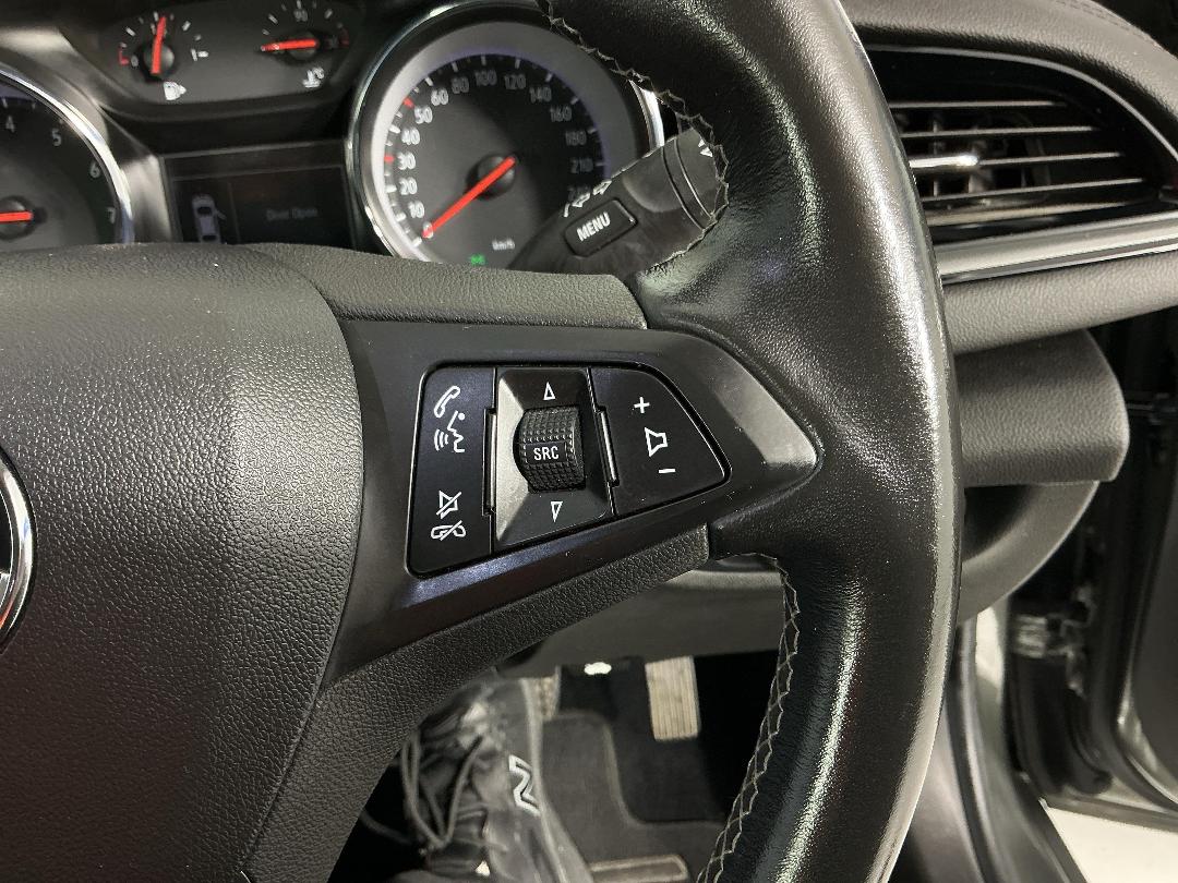 Photo '25' of Holden Commodore