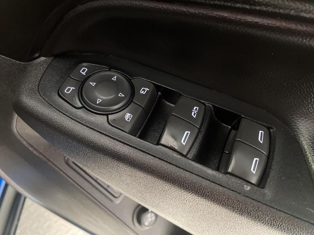 Photo '24' of Holden Equinox Photo '24' of Holden Equinox