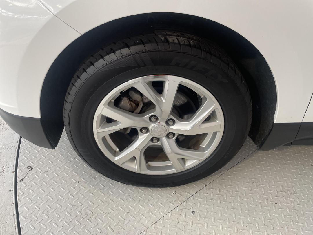 Photo '10' of Holden Equinox Photo '10' of Holden Equinox