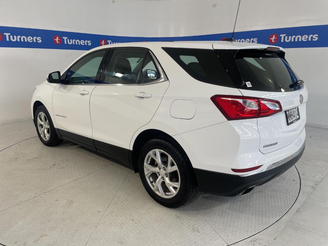 Photo '5' of Holden Equinox Photo '5' of Holden Equinox