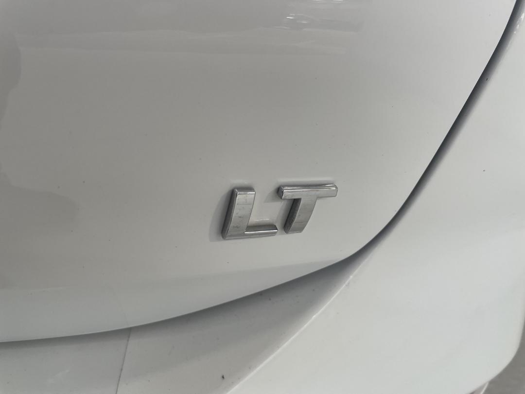 Photo '38' of Holden Equinox Photo '38' of Holden Equinox