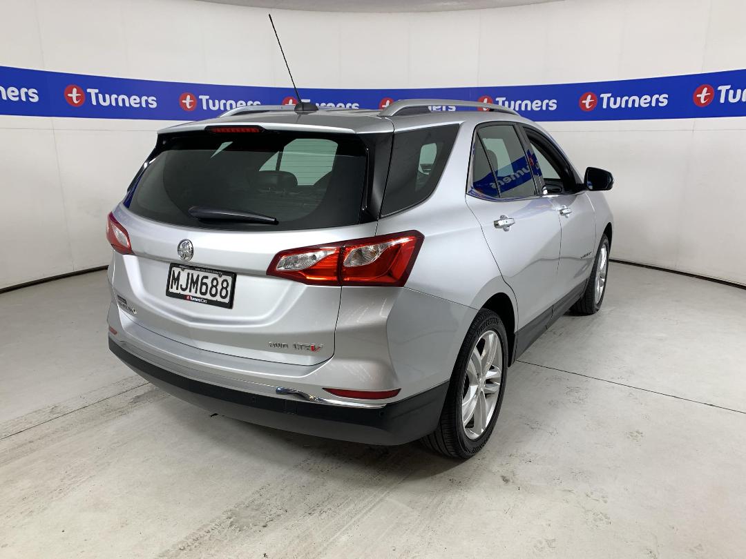 Photo '7' of Holden Equinox