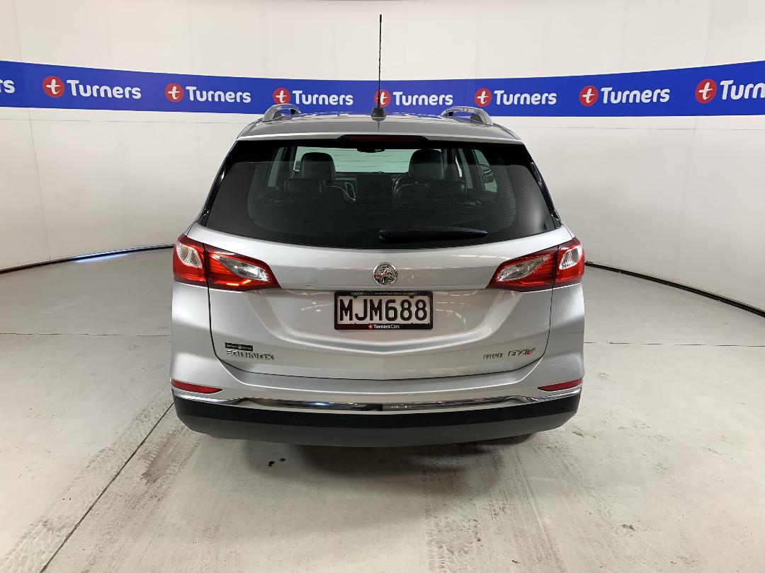 Photo '6' of Holden Equinox