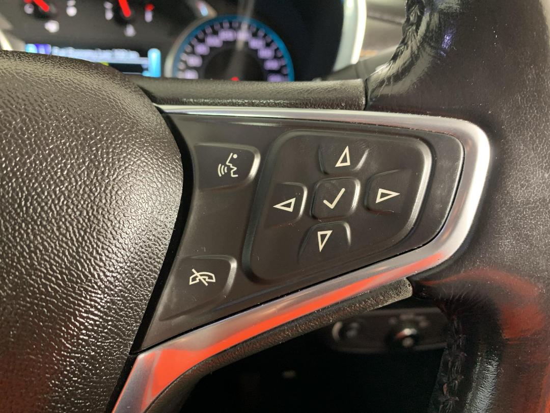 Photo '24' of Holden Equinox