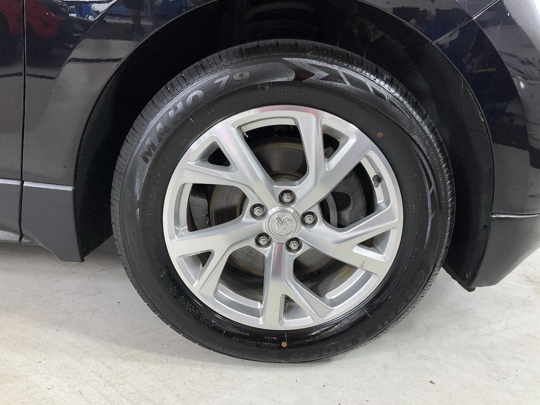 Photo '9' of Holden Equinox