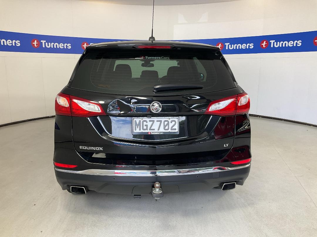 Photo '6' of Holden Equinox