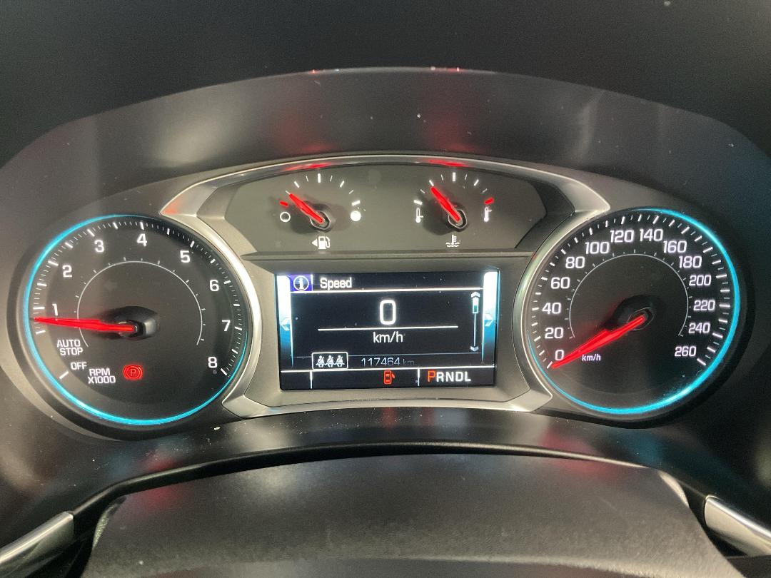 Photo '21' of Holden Equinox