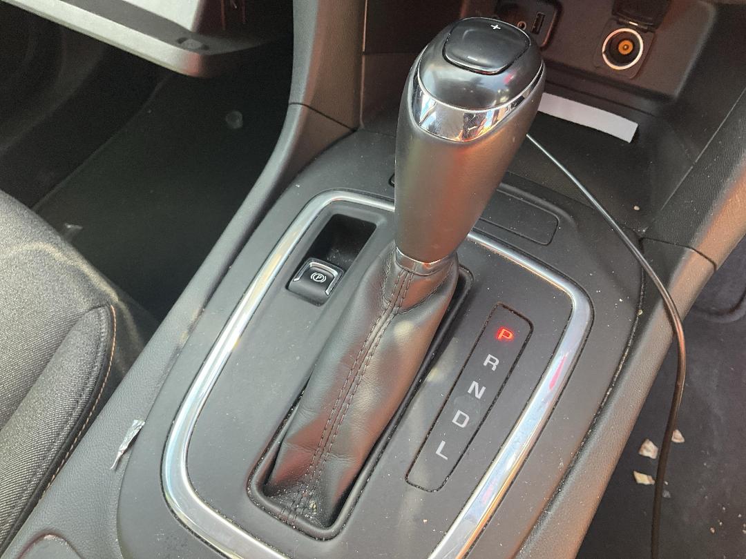 Photo '10' of Holden Equinox LT Photo '10' of Holden Equinox LT