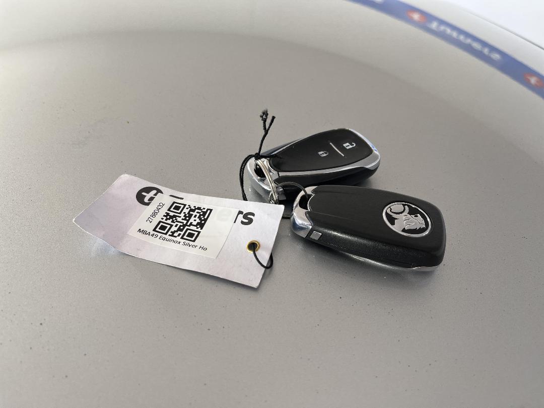 Photo '22' of Holden Equinox