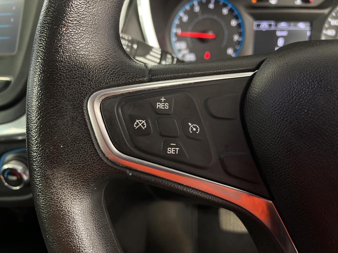 Photo '27' of Holden Equinox