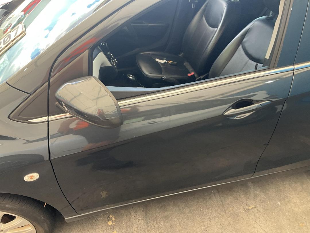 Photo '8' of Holden Spark LT