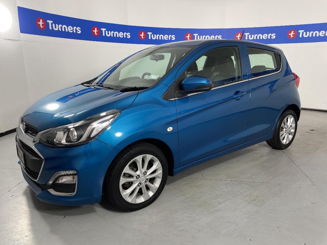 Photo '4' of Holden Spark