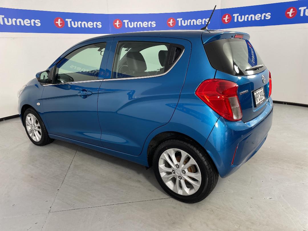 Photo '5' of Holden Spark