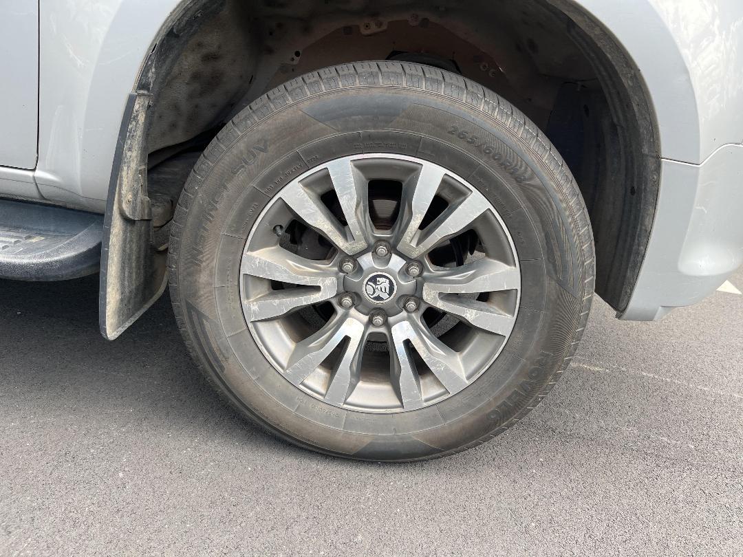 Photo '7' of Holden Trailblazer LT