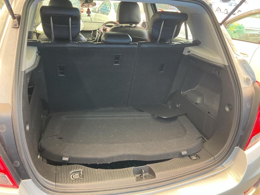 Photo '14' of Holden Trax LTZ