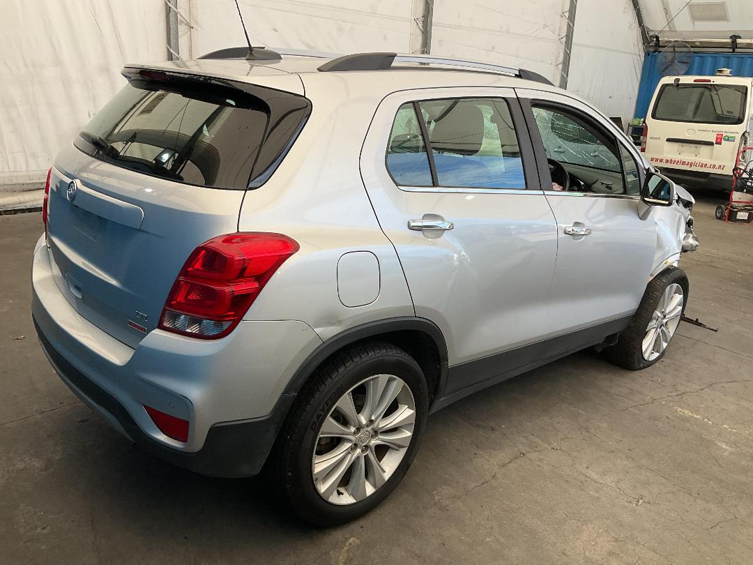 Photo '15' of Holden Trax LTZ