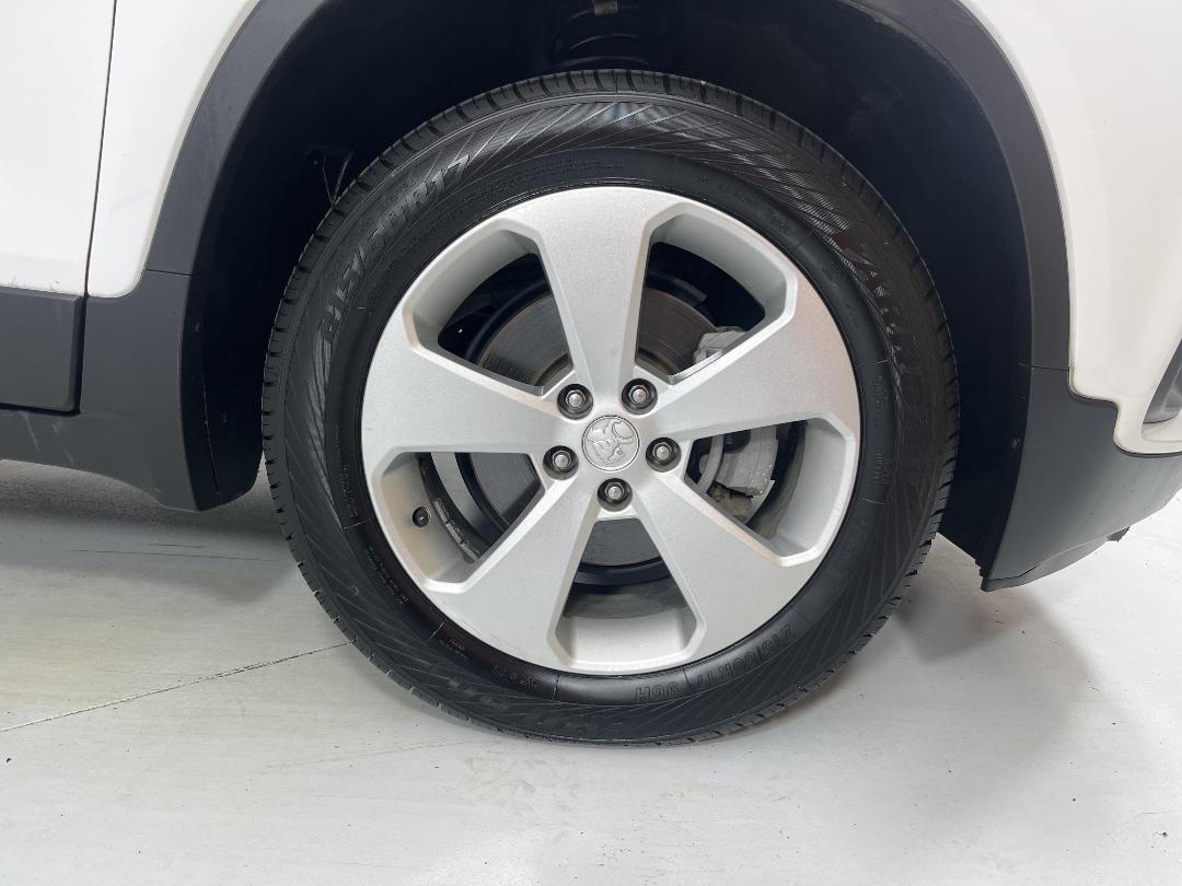 Photo '9' of Holden Trax