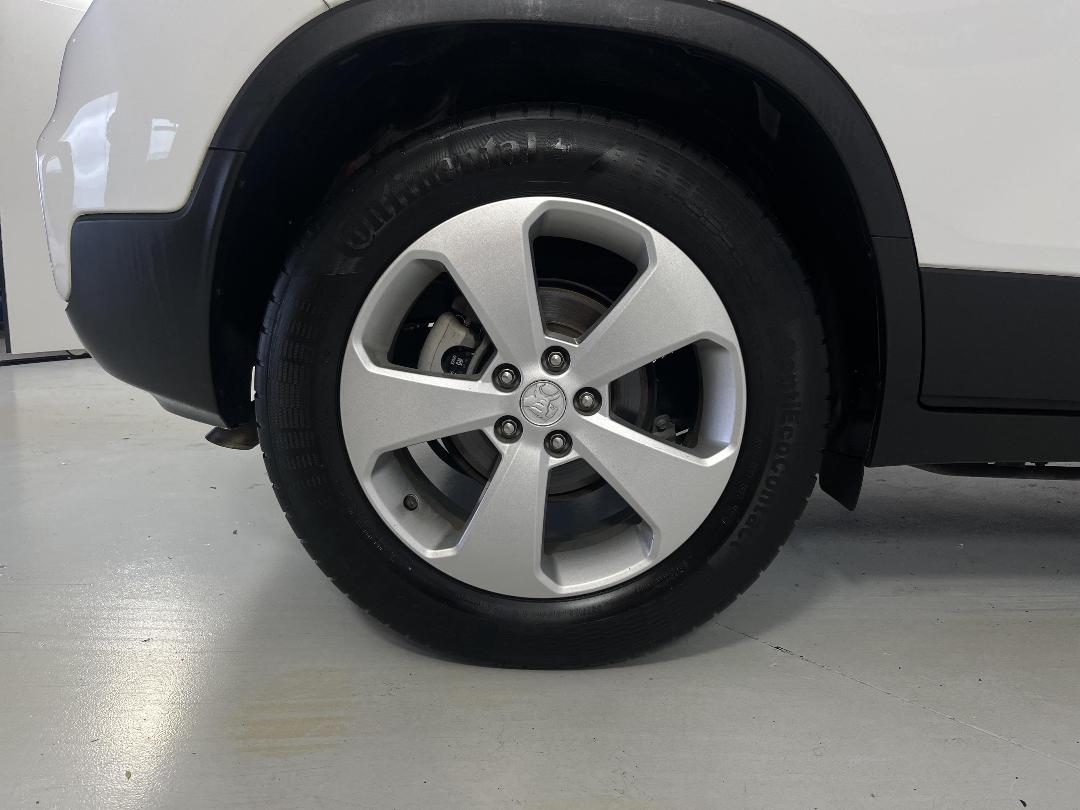 Photo '12' of Holden Trax