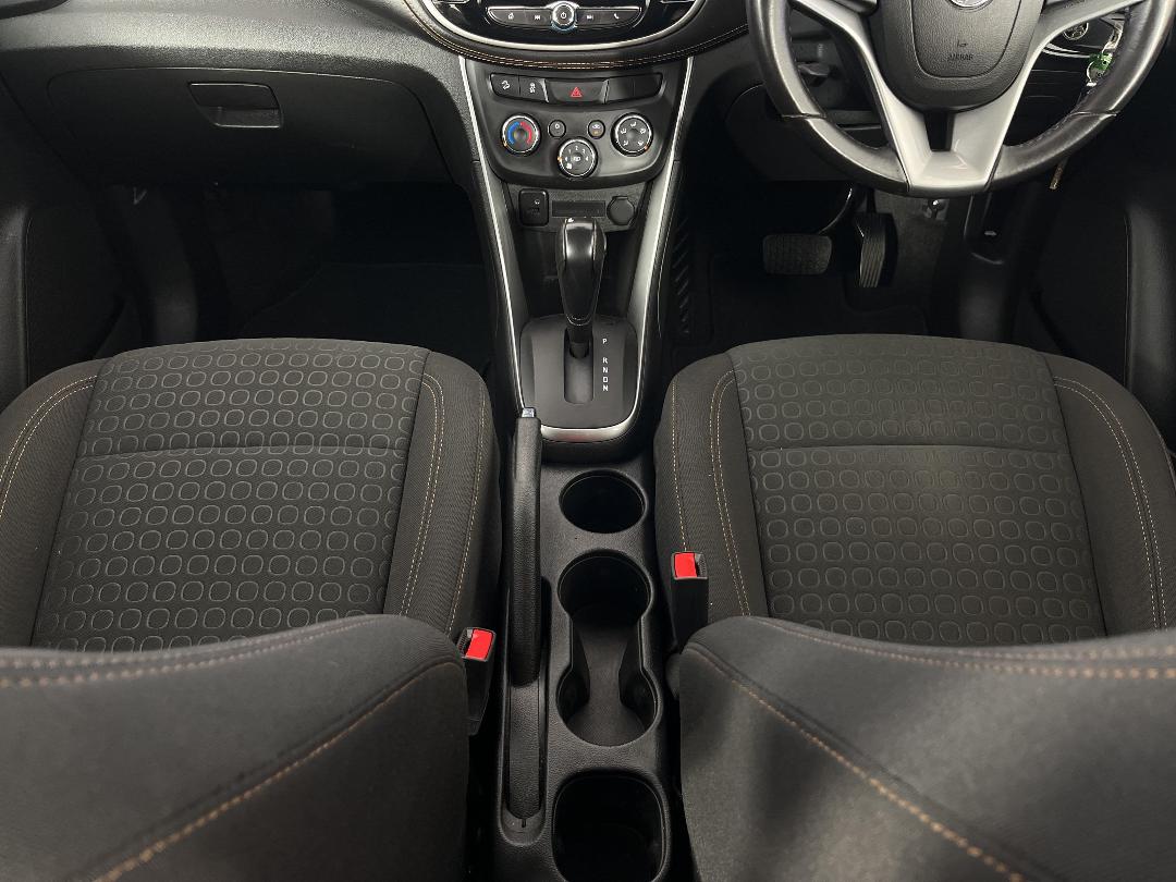 Photo '18' of Holden Trax