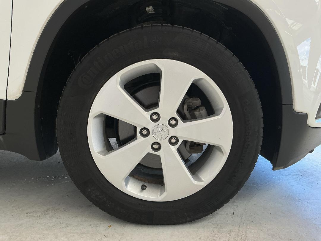 Photo '9' of Holden Trax