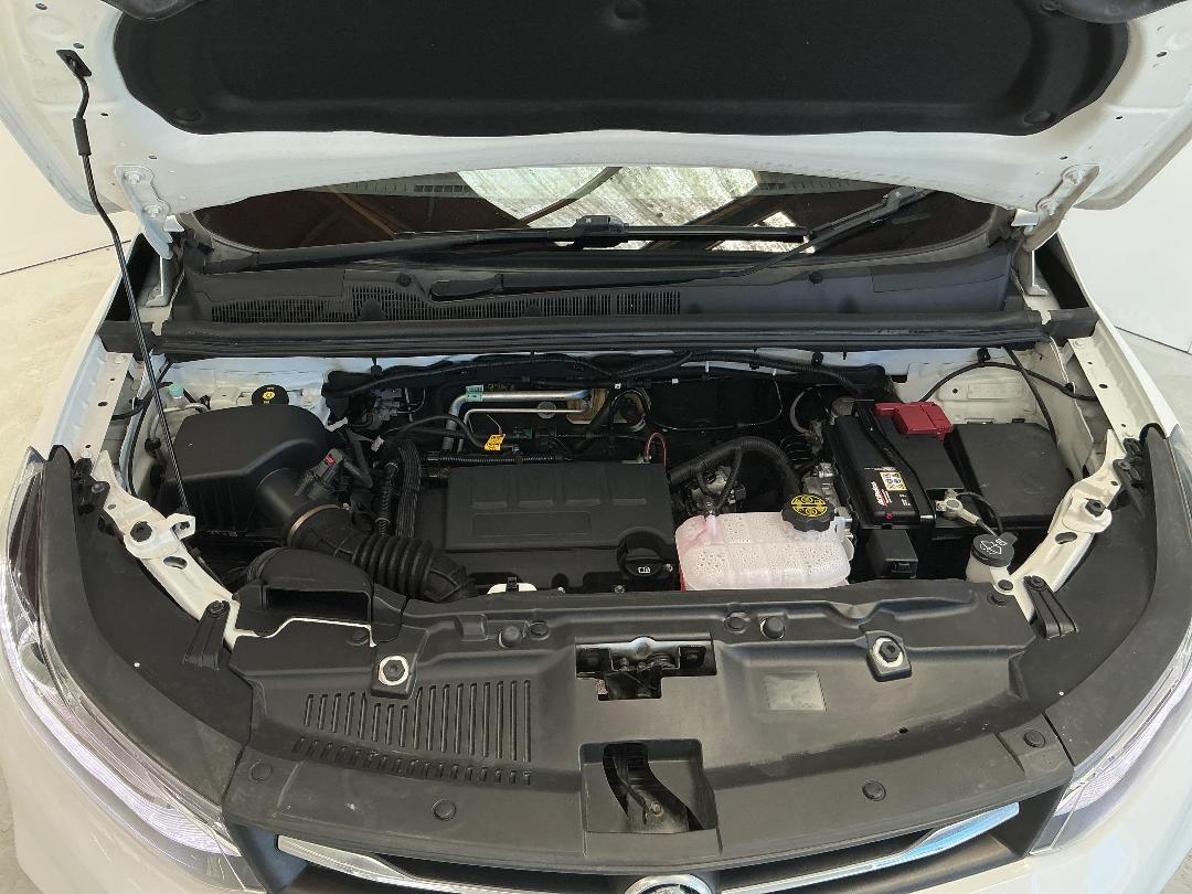 Photo '13' of Holden Trax