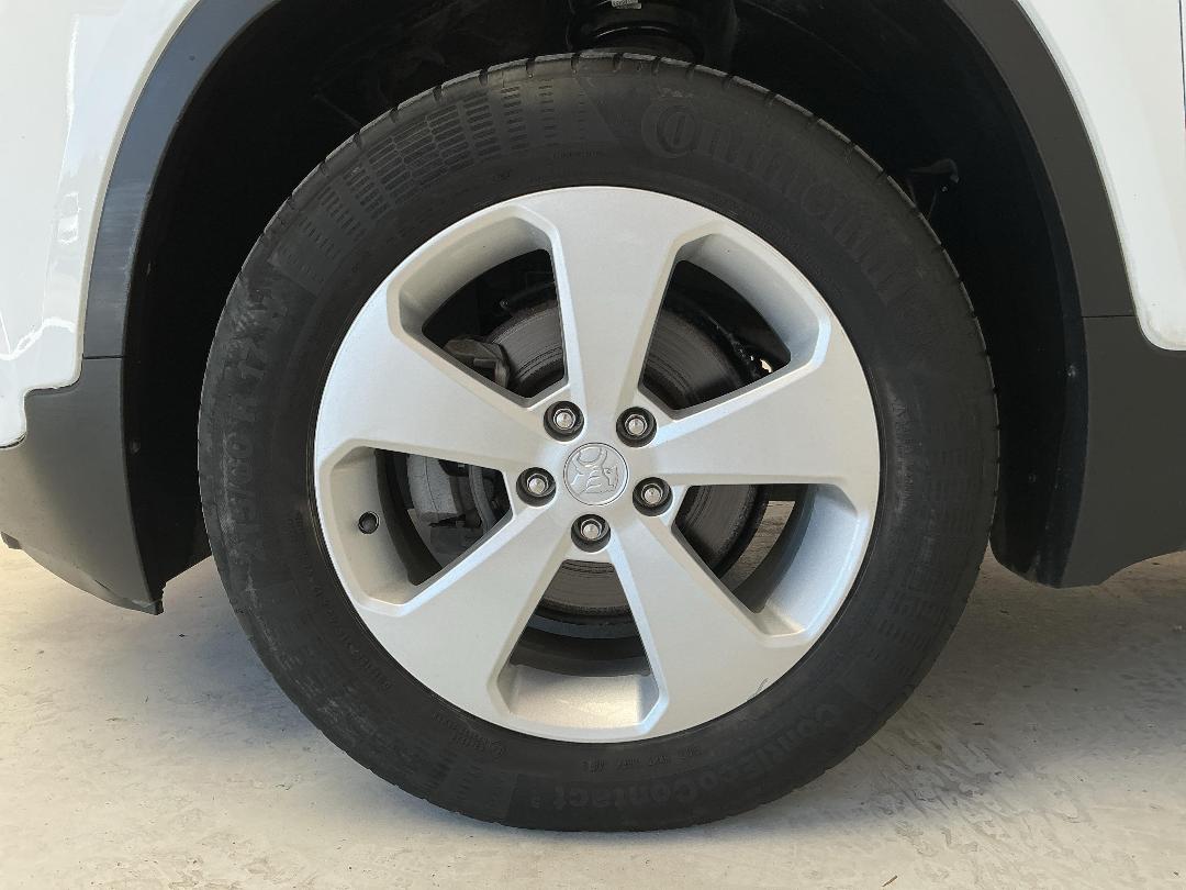 Photo '10' of Holden Trax