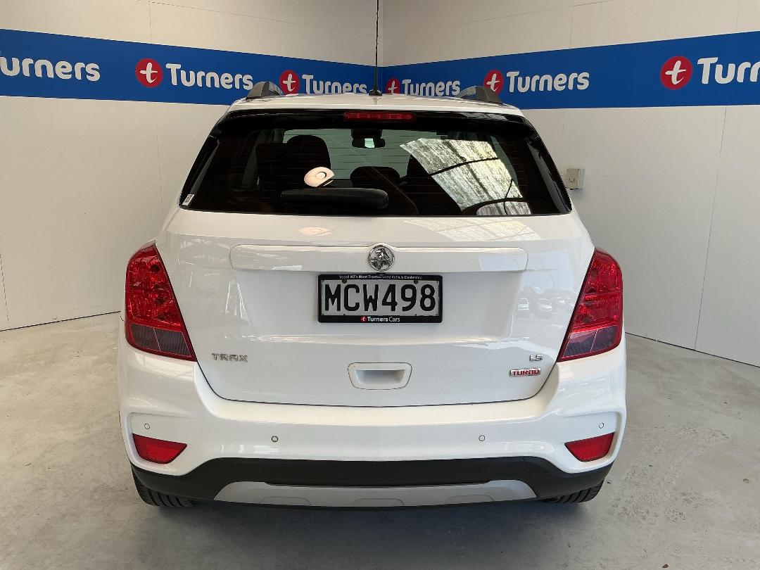 Photo '6' of Holden Trax