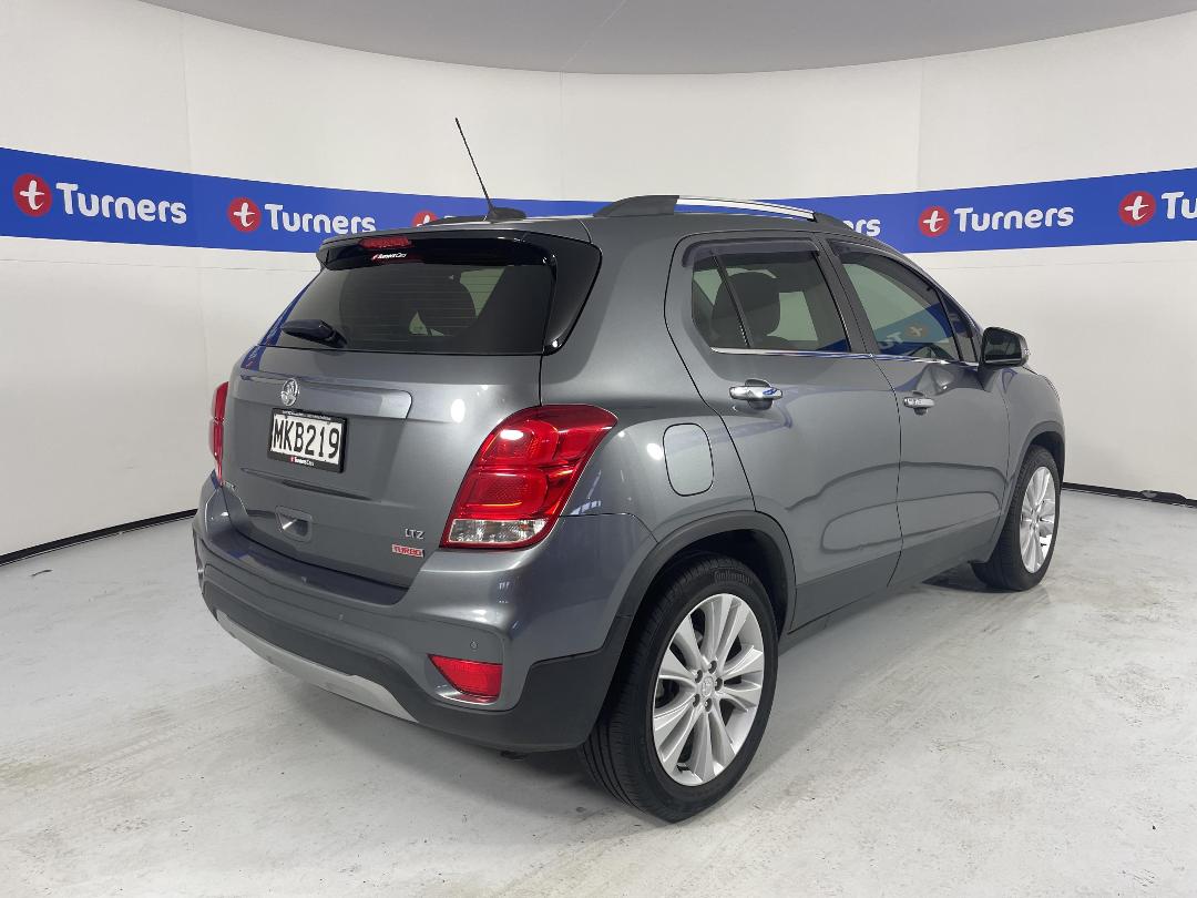 Photo '7' of Holden Trax Photo '7' of Holden Trax