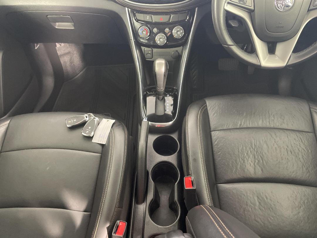 Photo '18' of Holden Trax Photo '18' of Holden Trax