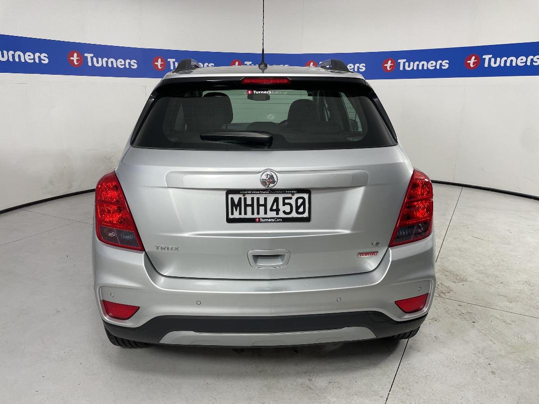 Photo '6' of Holden Trax