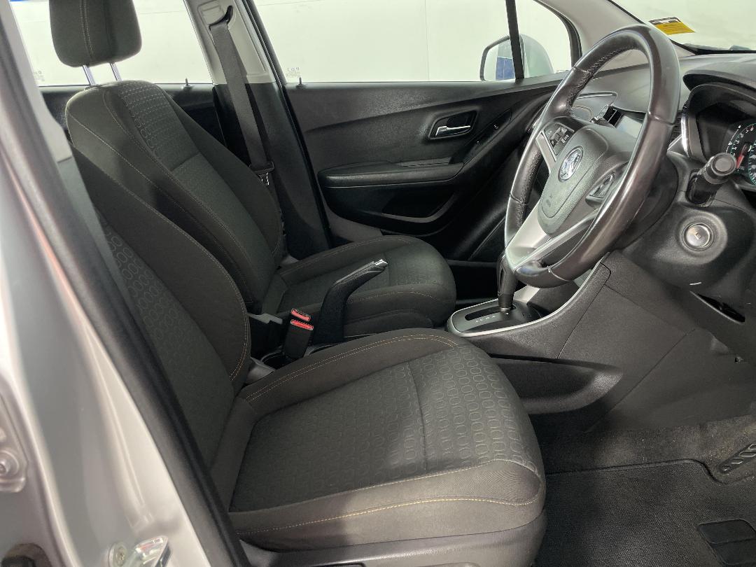 Photo '16' of Holden Trax